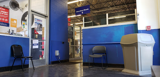 Auto Parts Store «Pep Boys Auto Parts & Service», reviews and photos, 6247 South La Grange Road, Hodgkins, IL 60525, USA