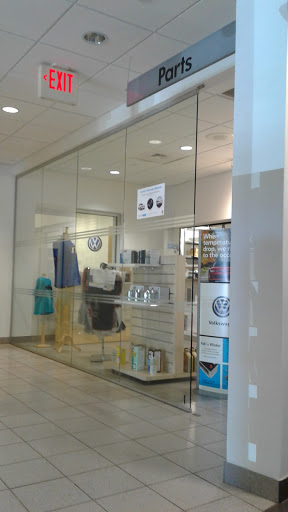 Volkswagen Dealer «DCH Volkswagen of Freehold», reviews and photos, 4360 U.S. 9, Freehold, NJ 07728, USA