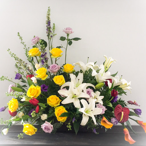 Florist «Open Air Designs - Florist | Wedding Planning | Gifts», reviews and photos, 607 N Myrtle Ave, Clearwater, FL 33755, USA