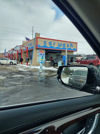 Car Wash «Super Car Wash», reviews and photos, 30775 Twelve Mile Rd, Farmington Hills, MI 48334, USA