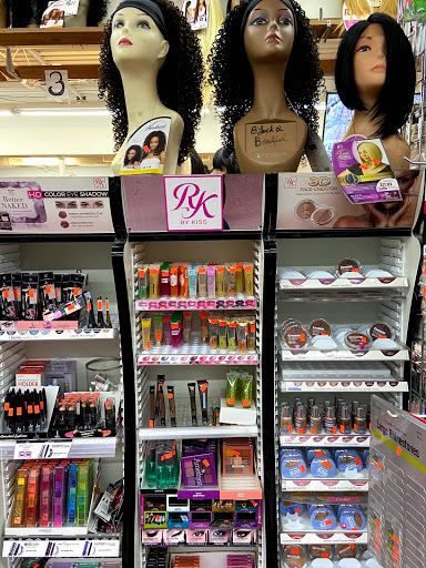 Cosmetics Store «A & A Beauty Supply», reviews and photos, 1371 Copley Rd, Akron, OH 44320, USA