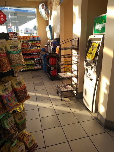 Convenience Store «Chevron ExtraMile», reviews and photos, 1790 Long Beach Blvd, Long Beach, CA 90813, USA