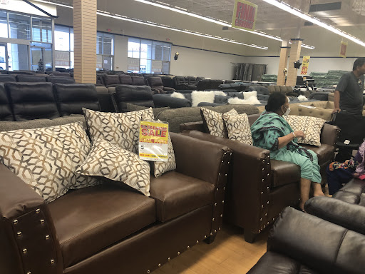 Furniture Store «Bel Furniture - Greenspoint», reviews and photos, 15861 North Fwy, Houston, TX 77090, USA