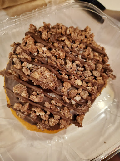 Donut Shop «Donut Crazy», reviews and photos, 290 York St, New Haven, CT 06511, USA