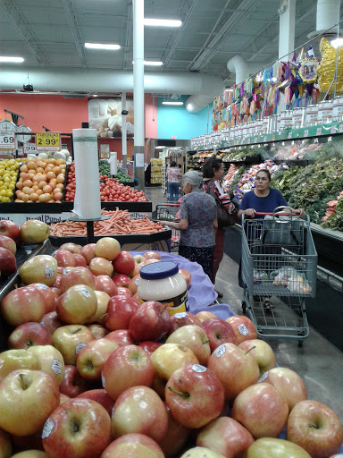 Grocery Store «El Super», reviews and photos, 703 N Zaragoza Rd, El Paso, TX 79907, USA