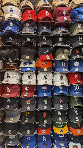 Shopping Mall «Visalia Mall», reviews and photos, 2031 S Mooney Blvd, Visalia, CA 93277, USA