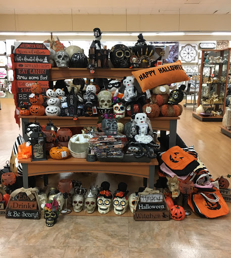 Clothing Store «Burlington Coat Factory», reviews and photos, 1264 E Gibson Rd, Woodland, CA 95776, USA