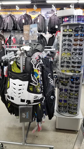 Motorcycle Parts Store «Cycle Gear», reviews and photos, 388 Tarrytown Rd, White Plains, NY 10607, USA