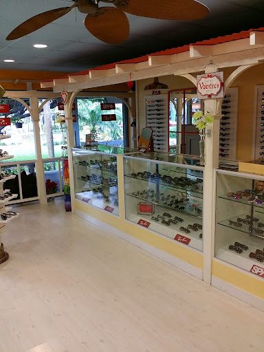 Shopping Mall «Periwinkle Place», reviews and photos, 2075 Periwinkle Way, Sanibel, FL 33957, USA