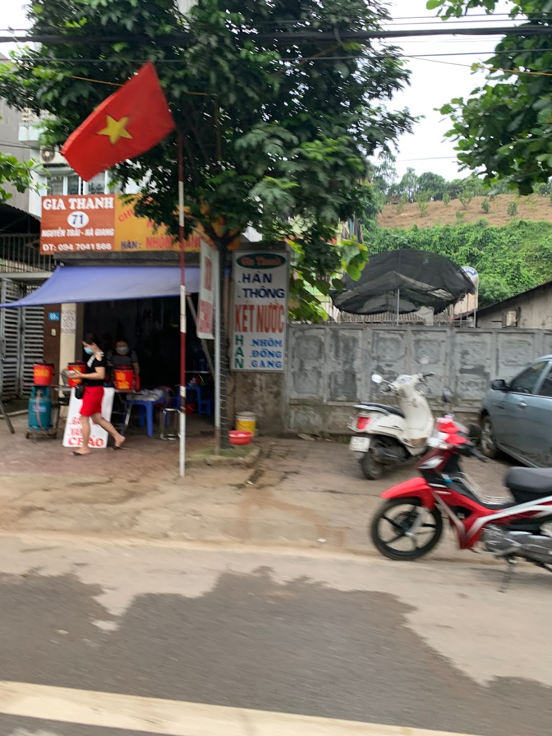 PHỞ ÔNG SÁU