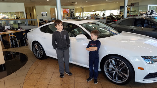 Audi Dealer «Audi Dallas», reviews and photos, 5033 Lemmon Ave, Dallas, TX 75209, USA