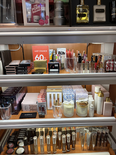 Cosmetics Store «The Cosmetics Company Store», reviews and photos, 4951 International Dr, Orlando, FL 32819, USA