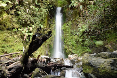 Ngarimu Waterfall
