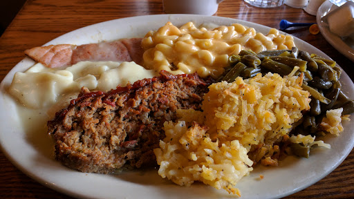American Restaurant «Cracker Barrel Old Country Store», reviews and photos, 2920 Hospitality St, Tallahassee, FL 32303, USA