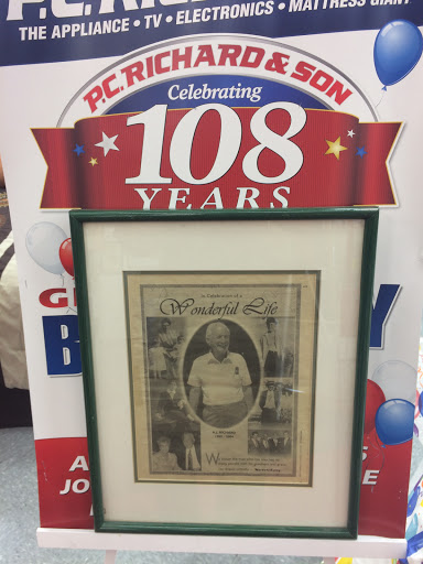 Appliance Store «P.C. Richard & Son», reviews and photos, 701 Sunrise Hwy, Bellmore, NY 11710, USA