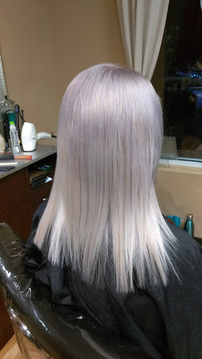 Beauty Salon «Studio 78 Unisex Hair Salon and Beauty Suites», reviews and photos, 1780 S Nova Rd #10&11, South Daytona, FL 32119, USA