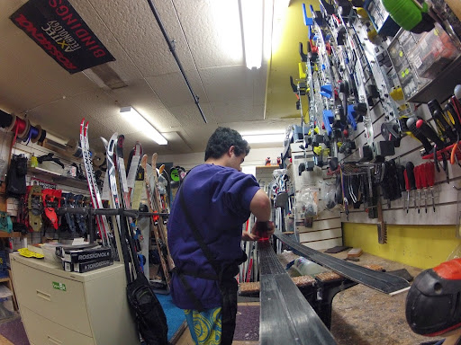 Outdoor Sports Store «2nd Wind Sports», reviews and photos, 202 State St, Hood River, OR 97031, USA