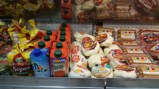 Grocery Store «La picante Market», reviews and photos, 7914 Bass Lake Rd, Minneapolis, MN 55428, USA