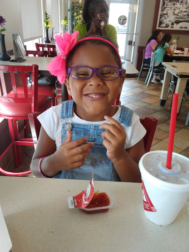 Fast Food Restaurant «Chick-fil-A», reviews and photos, 2429 W Wheatland Rd, Dallas, TX 75237, USA