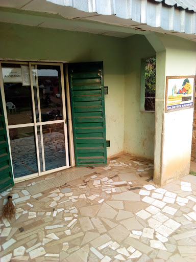 Boldstepz Laundry Services, 35 Jato Aka Street(ITF Road), Logo 1, Makurdi, Nigeria, Clothing Store, state Taraba