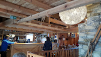 Atmosphère du Restaurant Le Trifollet à Val-d'Isère - n°6