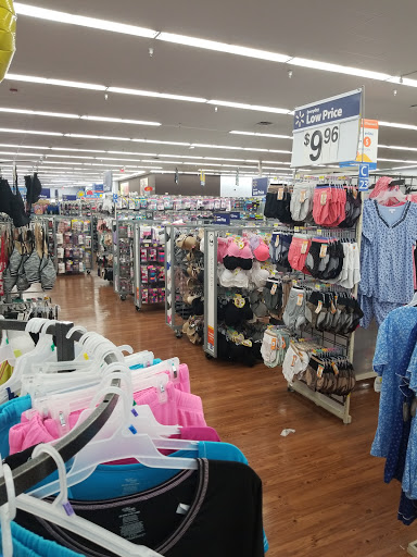 Discount Store «Walmart», reviews and photos, 4501 Rosewood Dr, Pleasanton, CA 94588, USA