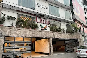 Chilis image