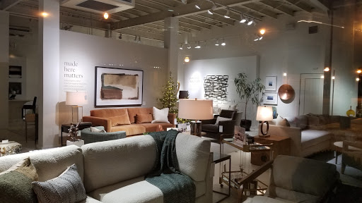 Furniture Store «Mitchell Gold + Bob Williams», reviews and photos, 3081 Peachtree Rd NE, Atlanta, GA 30305, USA