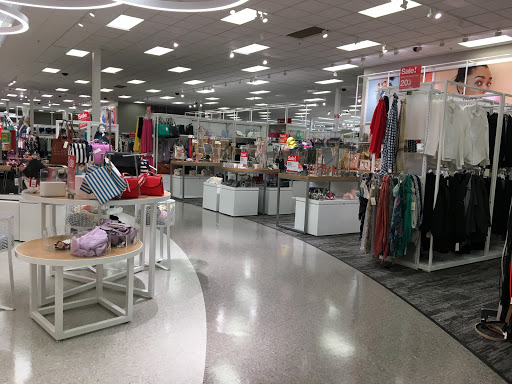 Department Store «Target», reviews and photos, 200 Promenade Blvd, Bridgewater, NJ 08807, USA
