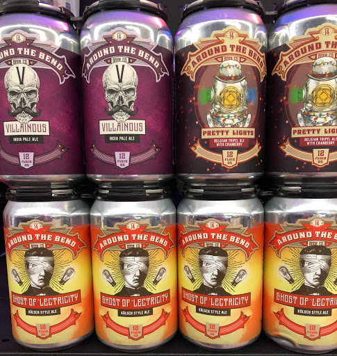 Liquor Store «Yauco Liquor Store», reviews and photos, 2744 W Division St, Chicago, IL 60622, USA