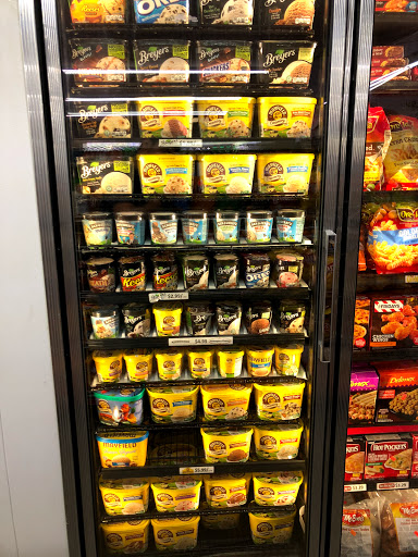 Grocery Store «Don L Mangum Grocery», reviews and photos, 3746 Harmony Church Rd, Gainesville, GA 30507, USA