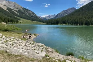 Grizzly Reservoir image