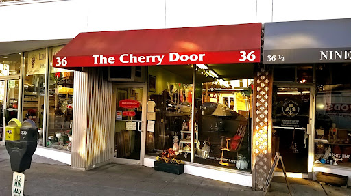 Thrift Store «The Cherry Door Thrift Shop», reviews and photos, 36 Main St, Tarrytown, NY 10591, USA