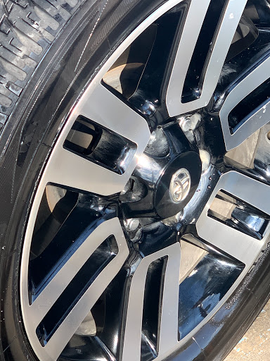 Car Wash «Uptown Car Wash (Houston)», reviews and photos, 5138 San Felipe St, Houston, TX 77056, USA