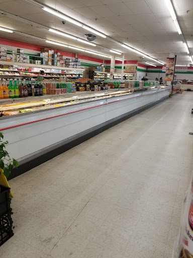 Asian Grocery Store «Thai Binh Supermarket», reviews and photos, 1530 W 21st St, Wichita, KS 67203, USA