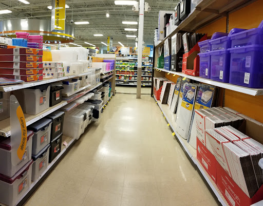 Office Supply Store «OfficeMax», reviews and photos, 5671 Cir Dr E, Cicero, NY 13039, USA