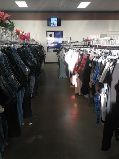 Thrift Store «Goodwill - Palmhurst», reviews and photos, 300 W Mile 3 Rd #101, Palmhurst, TX 78504, USA