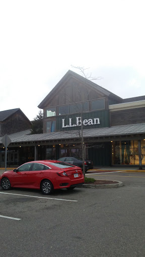 Clothing Store «L.L. Bean», reviews and photos, 280 School St, Mansfield, MA 02048, USA