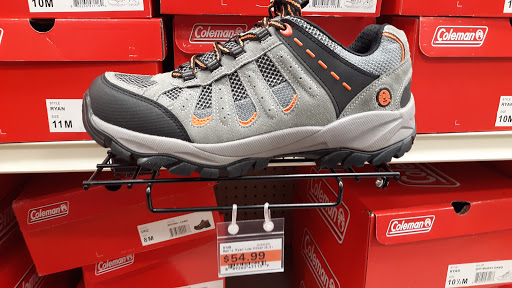 Department Store «Mills Fleet Farm», reviews and photos, 1935 Levi Griffin Rd, Carver, MN 55315, USA