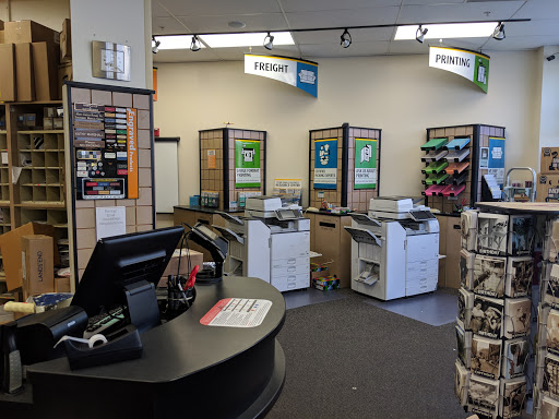 Shipping and Mailing Service «The UPS Store», reviews and photos, 4441 Six Forks Rd, Raleigh, NC 27609, USA