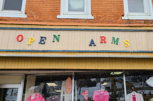 Open arms resale shop