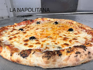 Photo n°16 de LA PIZZAIOLA TRE à Saint-Julien-de-Peyrolas ()