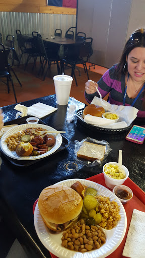 Barbecue Restaurant «Bottomless Pit BBQ & Catering», reviews and photos, 2815 Leopard St, Corpus Christi, TX 78408, USA