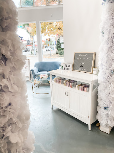 Bridal Shop «Something Blue Bridal Boutique», reviews and photos, 107 W Stewart Ave, Puyallup, WA 98371, USA