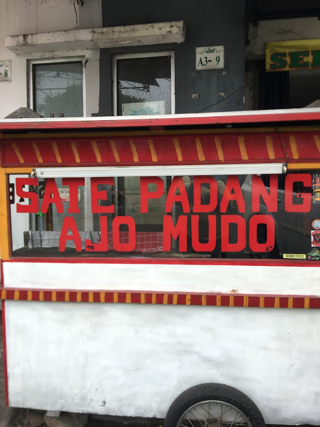 RM Mutiara Minang Masakan Padang