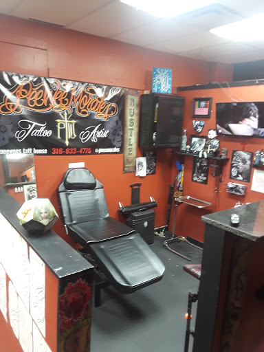 Tattoo Shop «Symbolic Tattoo», reviews and photos, 551 W Douglas Ave, Wichita, KS 67201, USA