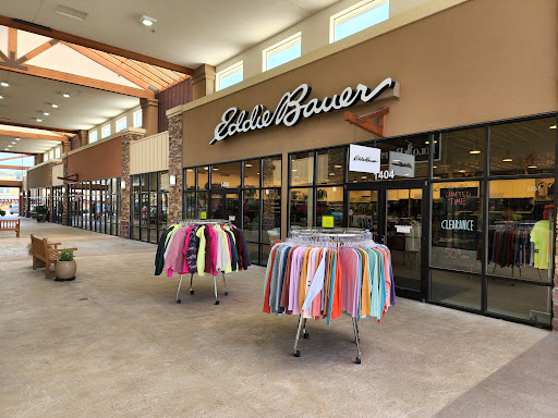 Shopping Mall «Centralia Outlets», reviews and photos, 1342 Lum Rd, Centralia, WA 98531, USA