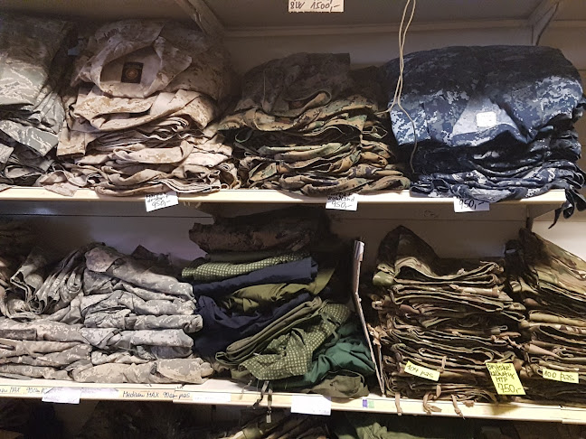 Recenze na US ARMYSHOP HOLOUBKOV v Plzeň - Prodejna textilu a oděvů