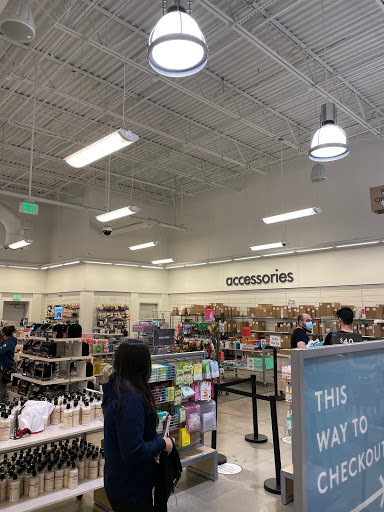 Department Store «Nordstrom Rack», reviews and photos, 530 W Mt Pleasant Ave, Livingston, NJ 07039, USA