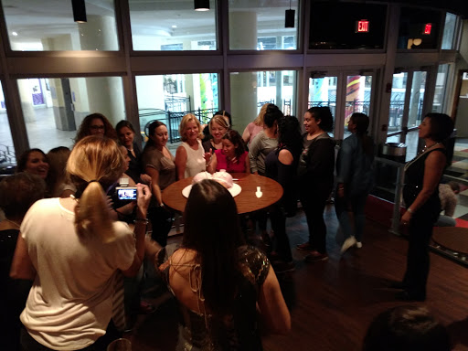 Bowling Alley «Splitsville», reviews and photos, 5701 Sunset Dr #202, Miami, FL 33143, USA